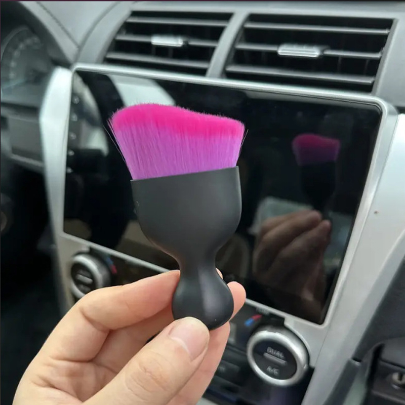 Fioletowa miękka szczotka do c – Interior Detailing Kit recenzja i cena